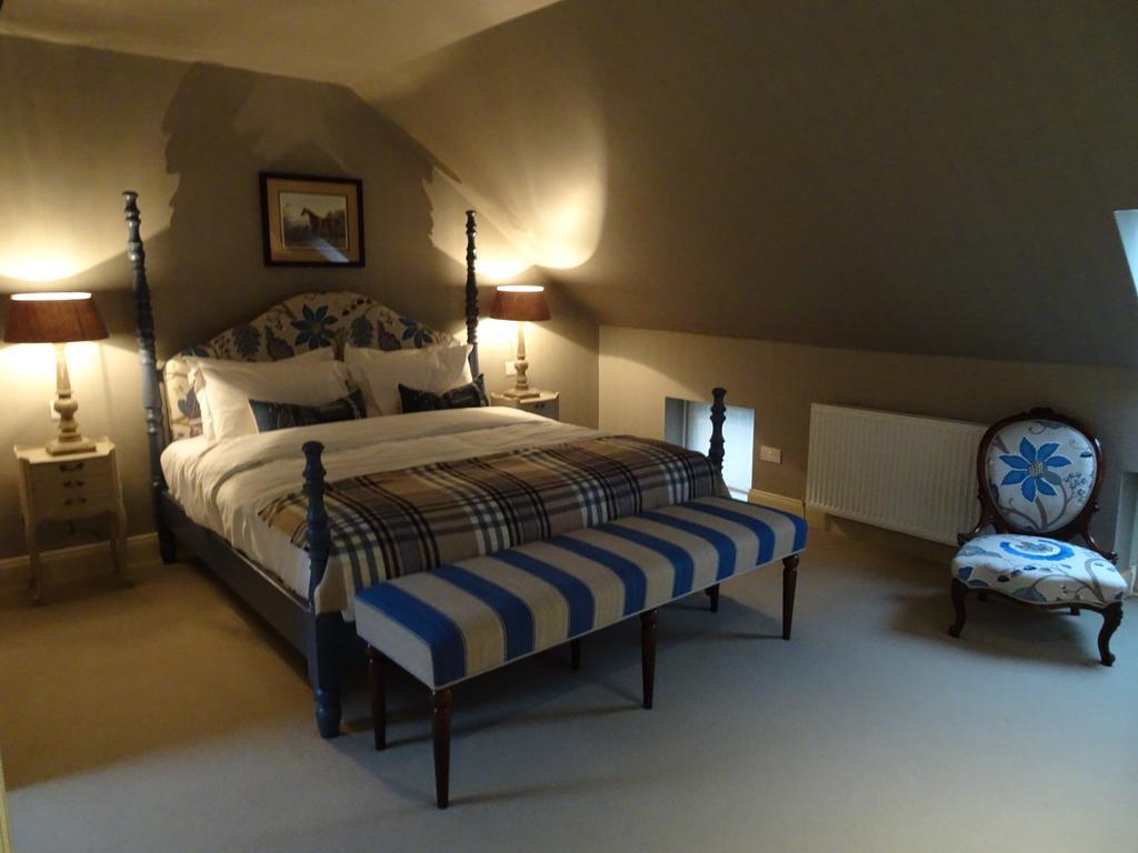 The Loch Lomond Arms Hotel 러스 객실 사진