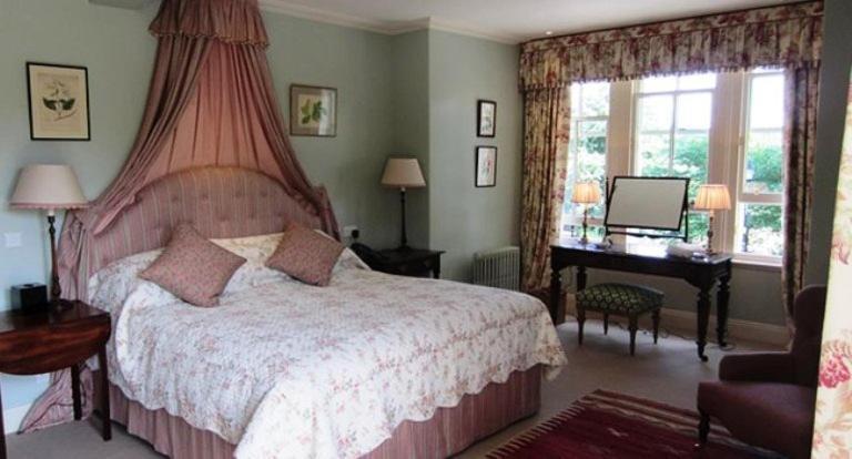 The Loch Lomond Arms Hotel 러스 외부 사진